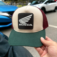 Logo Çıkartmalı Bench Kare Stickerlı Şapka