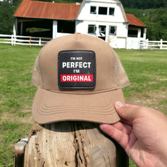Im Not Perfect Im Original Çıkartmalı Bench Kare Stickerlı Şapka