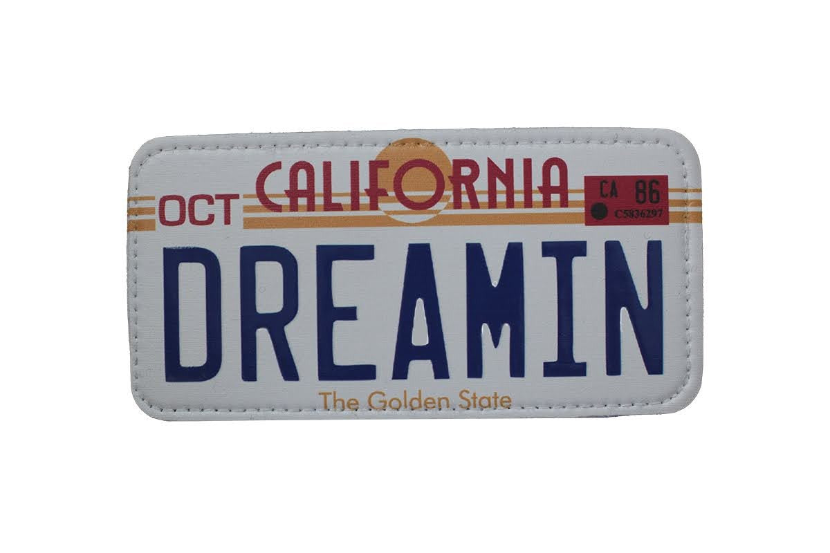 California Dreamin Sticker Logo Patch Modeli - Stickerlı Şapka