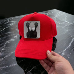 BHS1 Stickerlı Moschino Kırmızı Şapka - Stickerlı Şapka