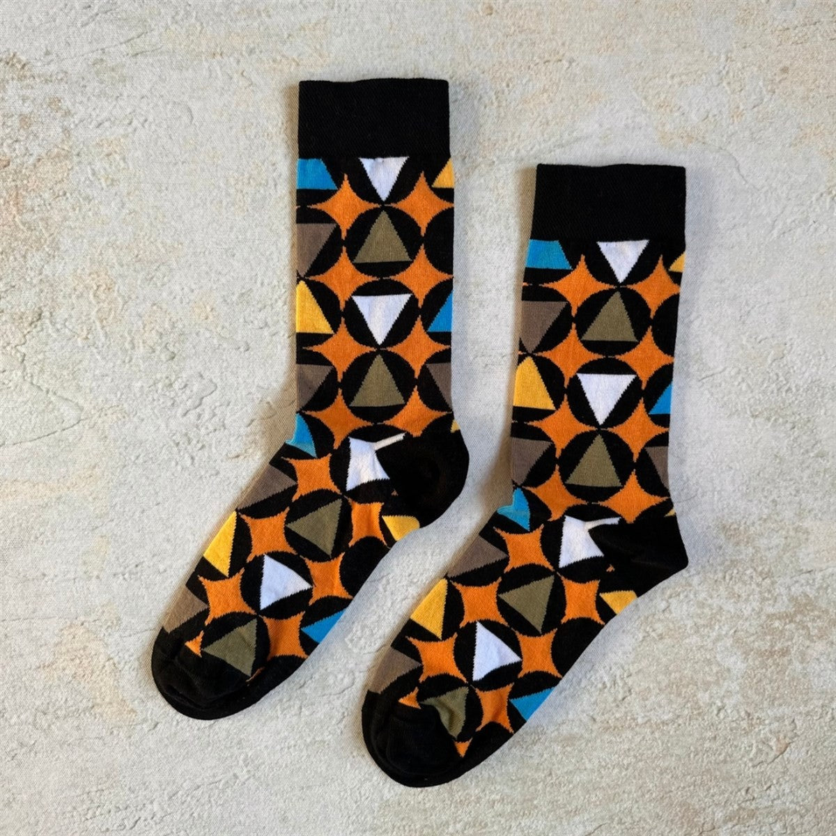 Üçgen Desenli Soket Çorap - Stickerlı Şapka