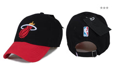 Miami Heat Kırmızı Siyah Desenli Spor Şapka - Stickerlı Şapka